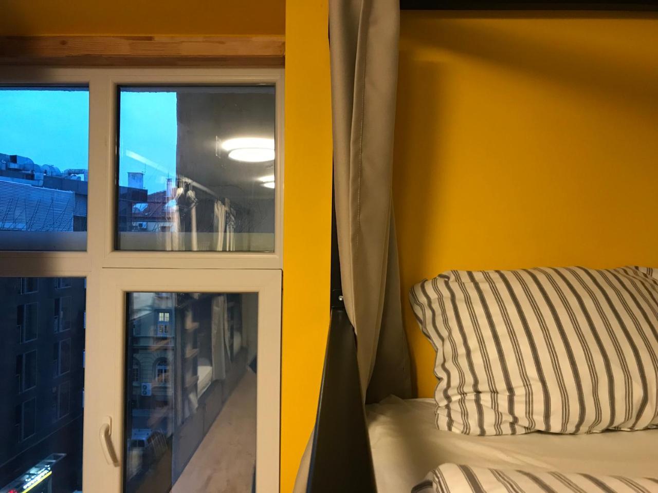 A16 Hostel Burgas Exterior foto