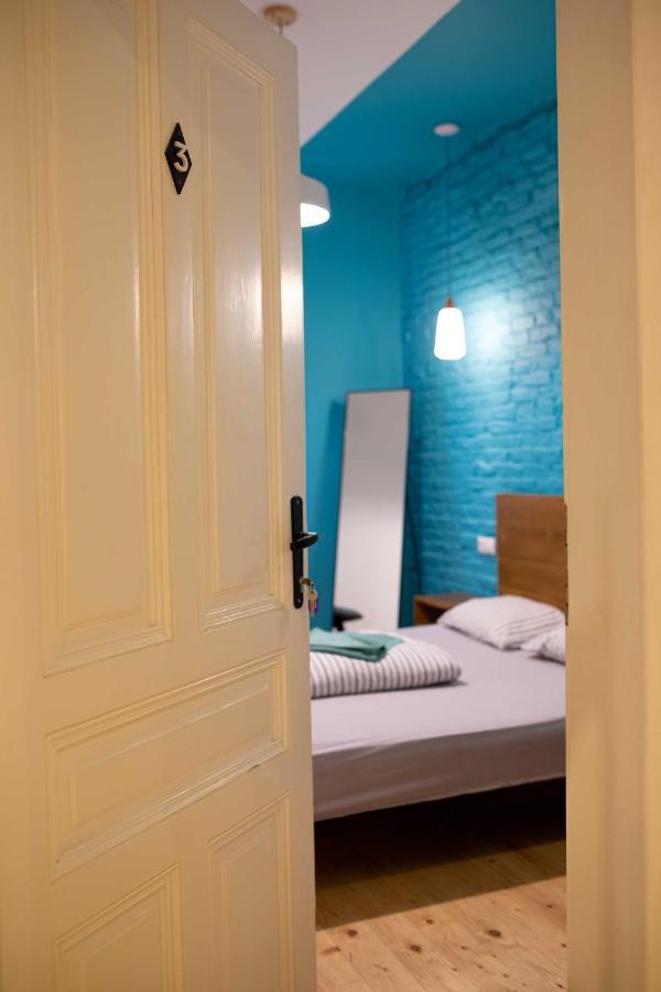 A16 Hostel Burgas Exterior foto